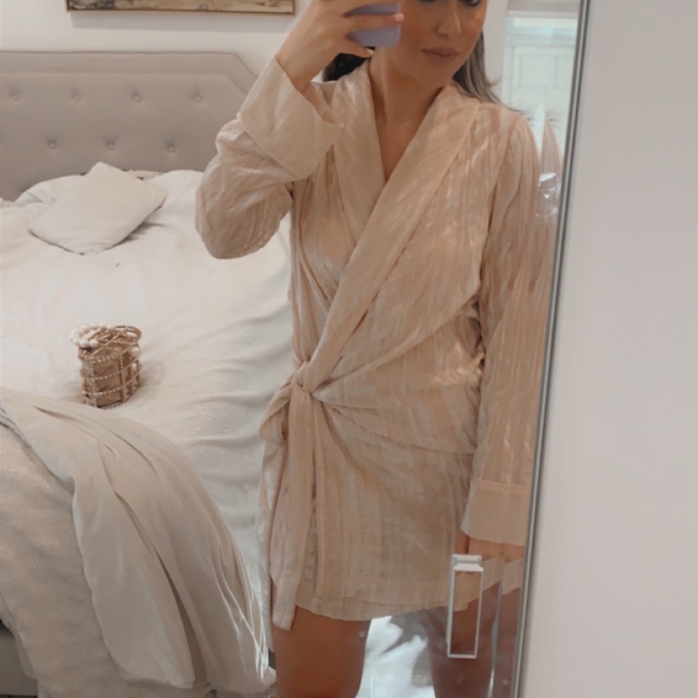Bcbg Pink velvet robe dress